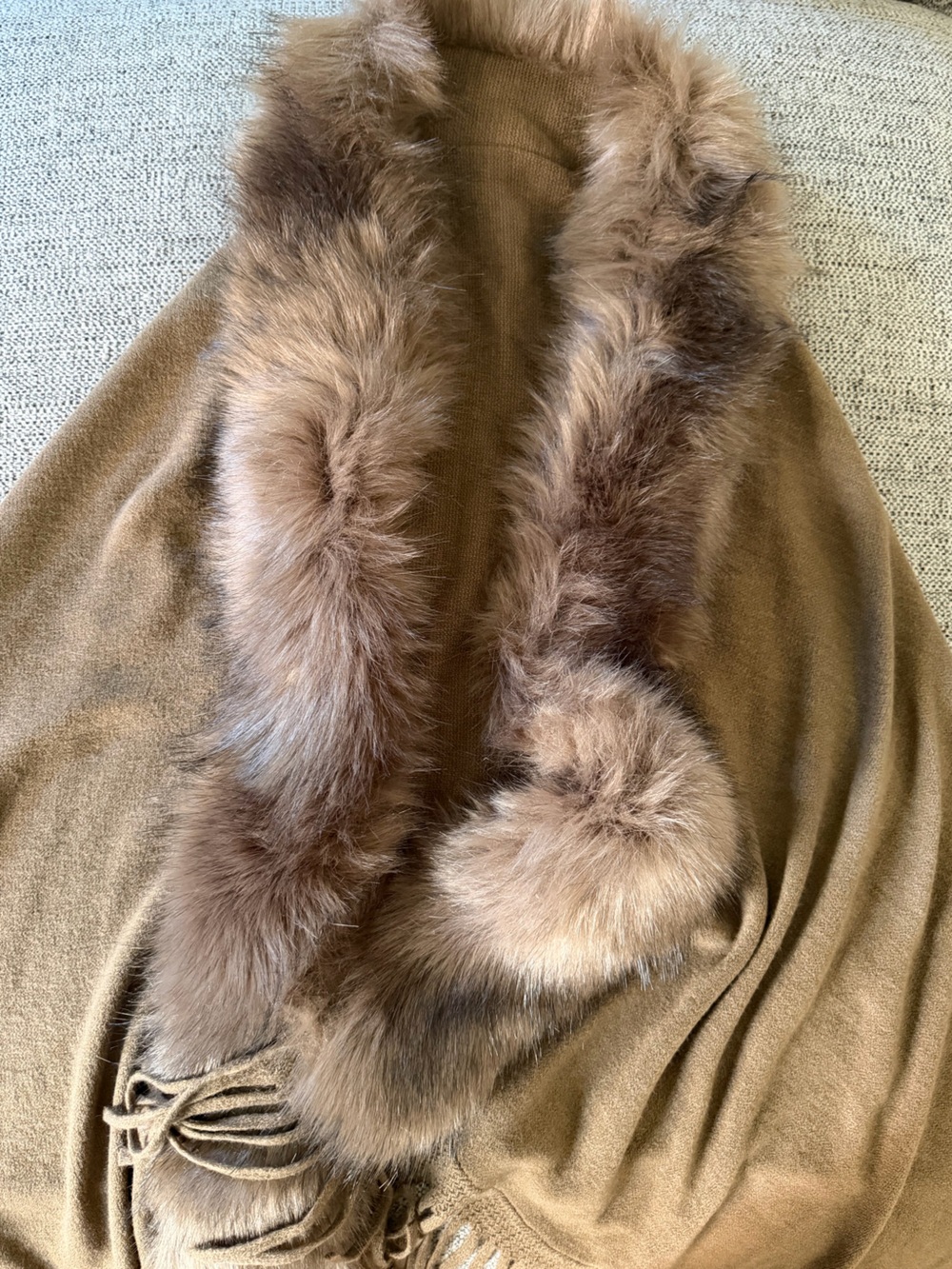 J&X NY Camel Knit Fringe Poncho with Faux Fur Collar - Boho Cape O/S